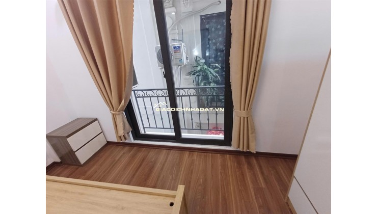 BÁN NHÀ PHÚC LỢI 5 TẦNG 3 NGỦ MẶT TIỀN 5M Ô TÔ GẦN 5,9 TỶ